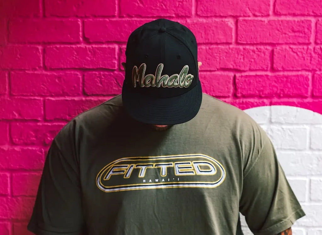 MAHALO SNAPBACK & REFRACTION TEE