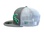 Load image into Gallery viewer, ALOHA SNAPBACK - GRAY / WHITE TRUCKER
