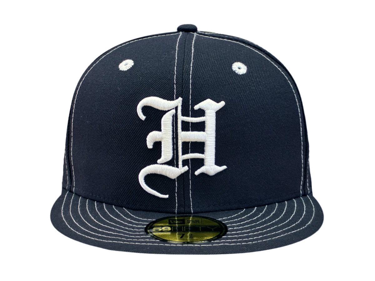 CM25 PRIDE FITTED - NAVY / GRAY